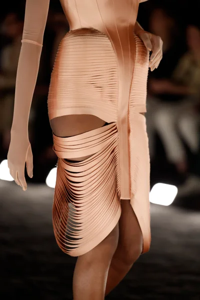 Look 54